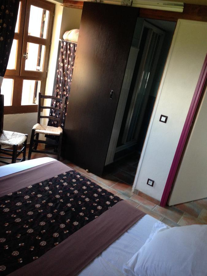 Auberge La Borie Ναντ Δωμάτιο φωτογραφία