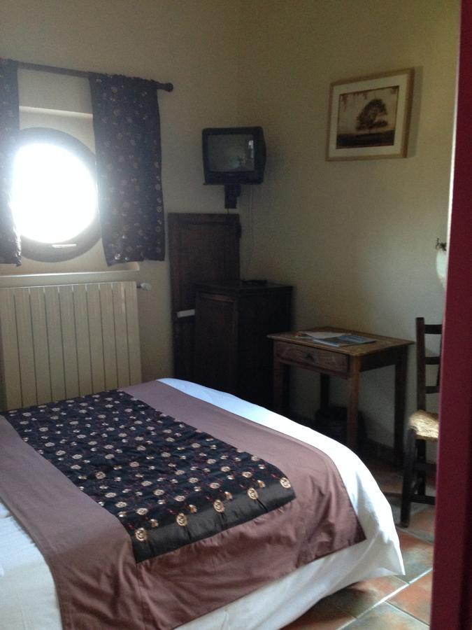 Auberge La Borie Ναντ Δωμάτιο φωτογραφία